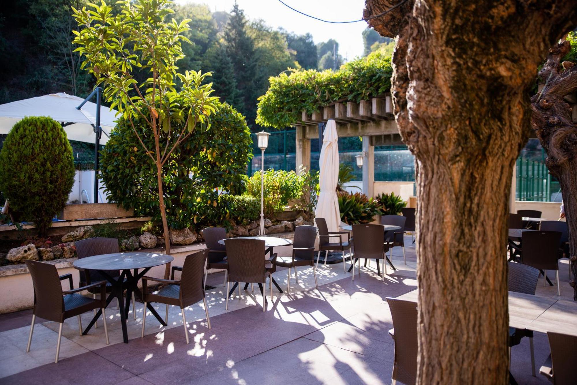 Hotel Robert La Pobla de Claramunt Exterior foto